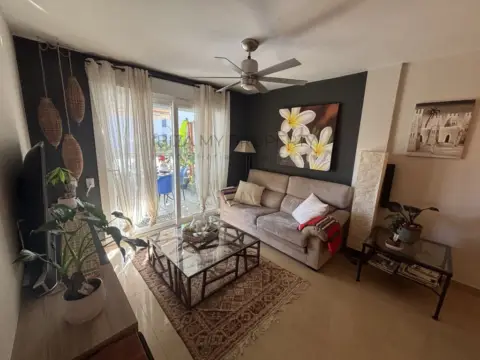 Apartamento en Ses Figueretes-Platja d'en Bossa-Cas Serres