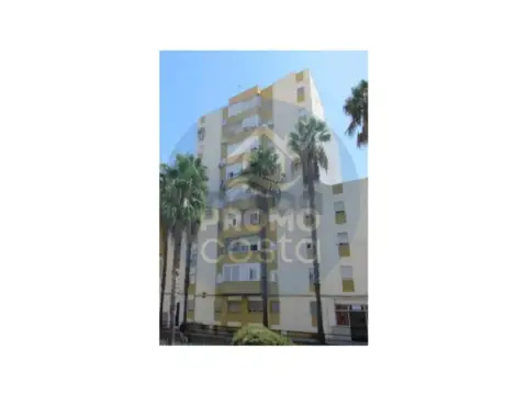 Piso en Nuevo Parque-Los Rosales-Tráfico Pesado