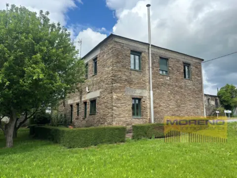 Casa rústica en Sarria