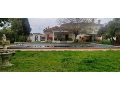 Chalet en Residencial Triana-Barrio Alto-Híjar