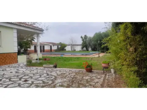 Chalet en Residencial Triana-Barrio Alto-Híjar