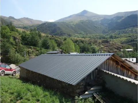 Casa rústica en calle C. Alta, 1-3, nº 1-3