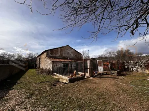 Casa rústica en Lozoyuela-Navas-Sieteiglesias