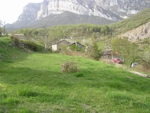 Terreno en Camino Pueyo Araguas