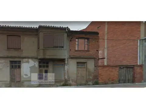 Casa en Avenida de Orbigo, 58