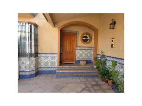 Casa adosada en Vista Azul-Consolación