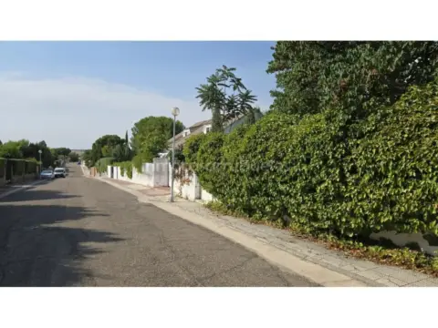 Casa en Villaluenga de La Sagra