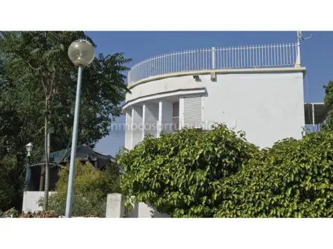 Casa en Villaluenga de La Sagra