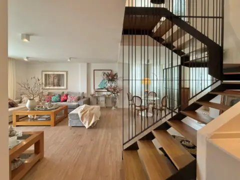 Dúplex en Casco Antiguo