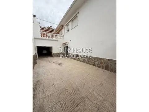 Casa en Villaluenga de La Sagra