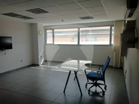 Oficina en Valdepasillas