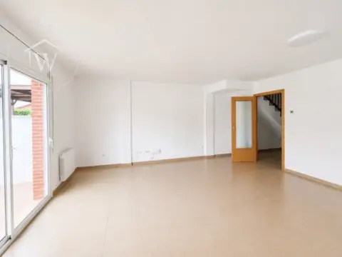 Casa pareada en Carrer de Pere Rius I Gatell, 48