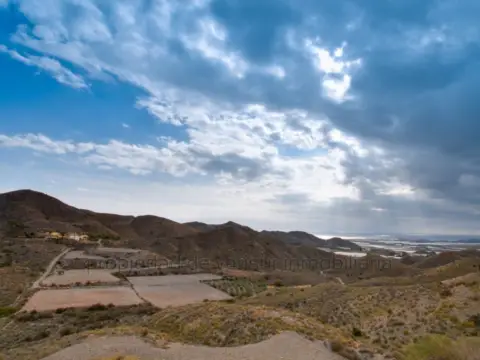 Finca rústica en Tébar-Los Arejos
