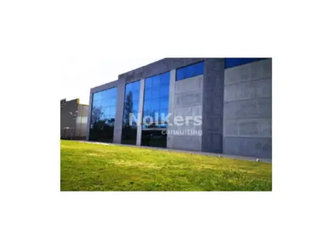 Nave industrial en Centre-Zona Estació-Passeig de Joan Maragall