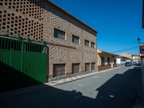 Nave industrial en Belicena