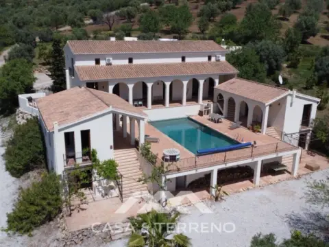 Casa en Alcaucín