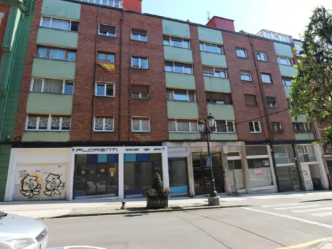 Local comercial en Santo Domingo - El Campillín