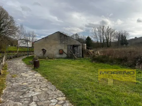 Nave industrial en Paradela