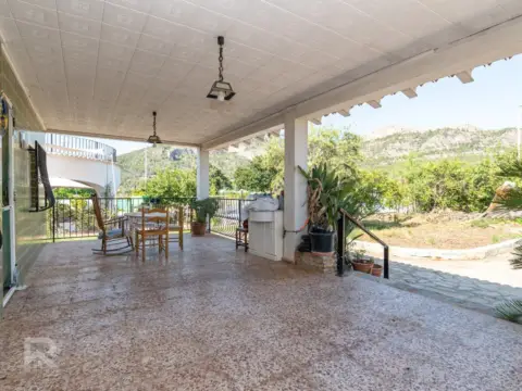 Chalet en Santa Anna-Urbanitzacions
