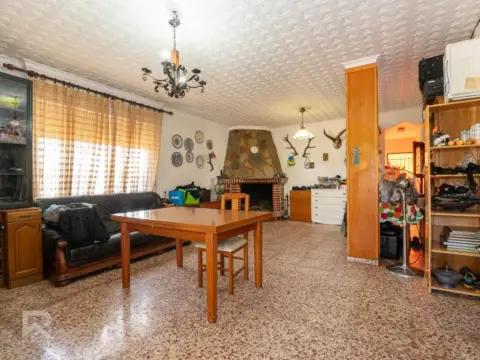 Chalet en Santa Anna-Urbanitzacions