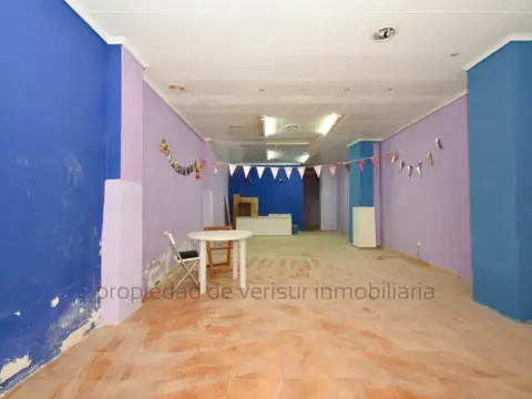 Local comercial en Centro