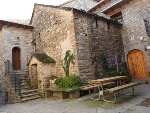 Casa en El Pueyo de Araguás