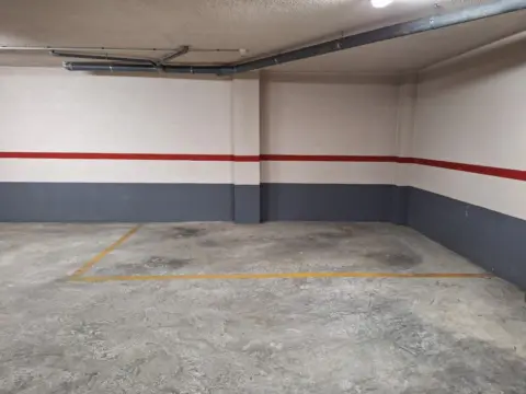 Garaje en Alquenència - Venècia