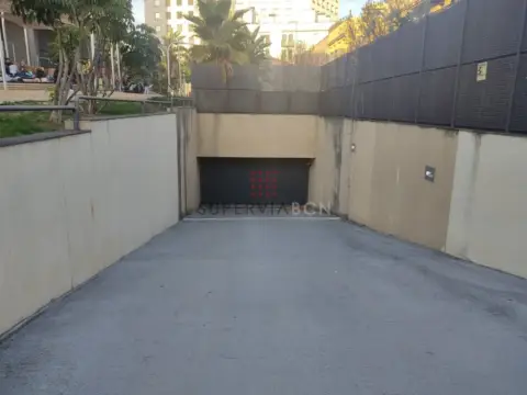 Garaje en Barri de Les Corts