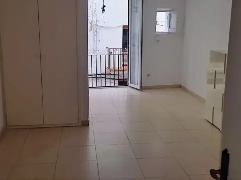 Estudio en Dalt Vila-La Marina