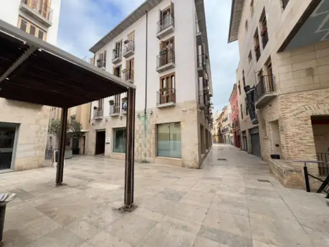 Local comercial en La Vila