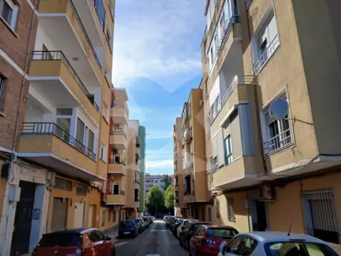 Piso en Antonio Dominguez