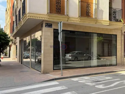 Local comercial en calle Potro