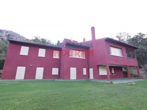 Finca rústica en Castañar de Ibor