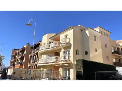 Apartamento en calle