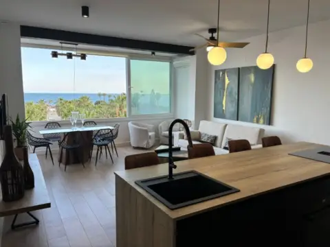 Casa pareada en Almayate