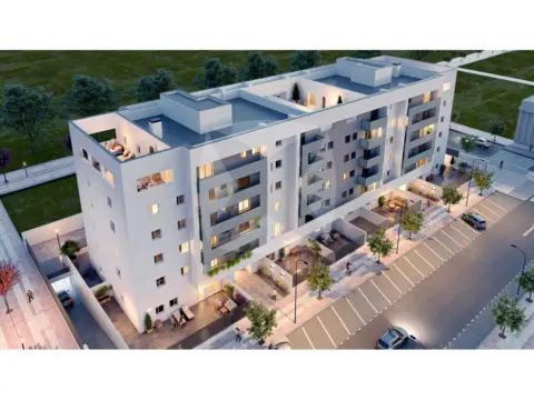 Piso en Avenida de Elvas-Campus