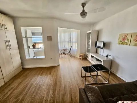 Piso en Torrox Costa