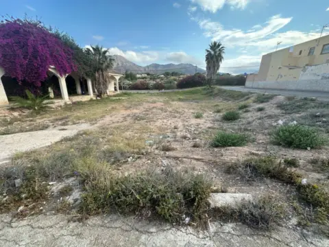 Terreno en Pedanías Oeste