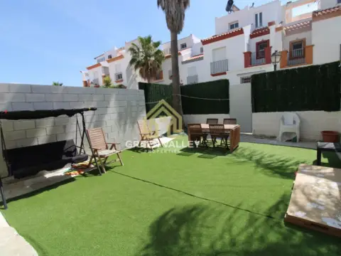 Casa adosada en Casares Costa