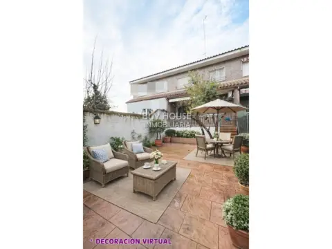 Chalet en Zona de la Estación-Cruz Roja