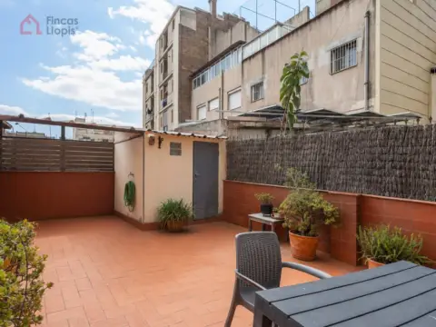 Piso en Carrer de la Creu Coberta, 71