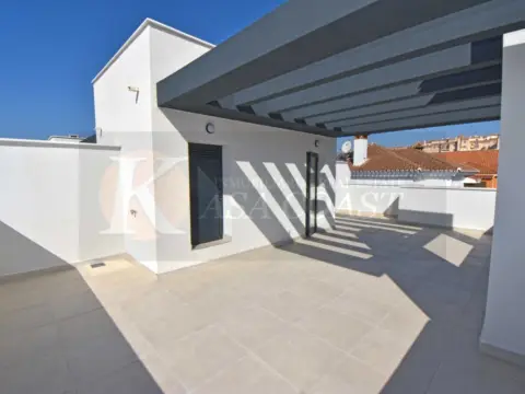 Casa adosada en Centro