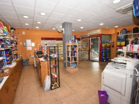 Local comercial en Las Lagunas