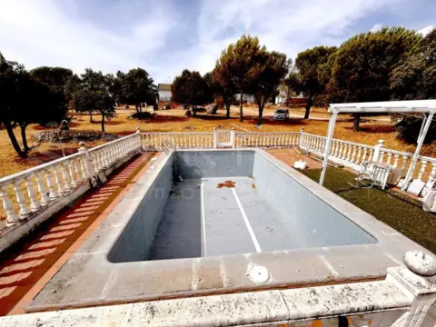 Chalet en La Cabrera