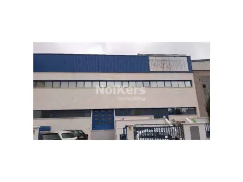 Nave industrial en Sant Just Desvern
