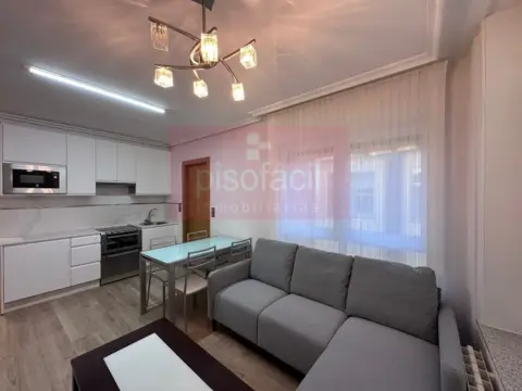 Apartamento en Recatelo-O Carme