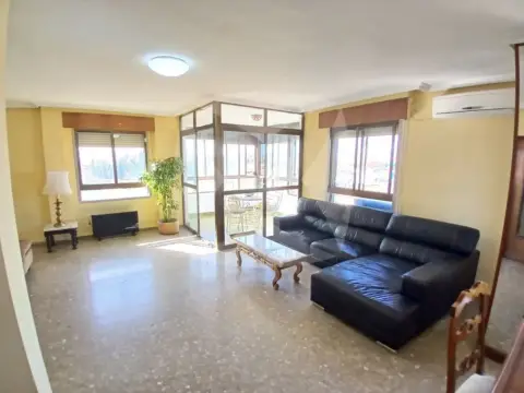 Piso en Valdepasillas