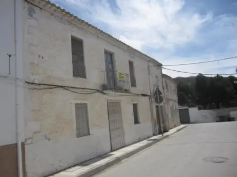 Casa en Cacín