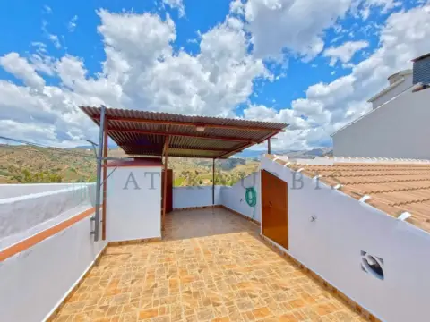 Casa en Sayalonga