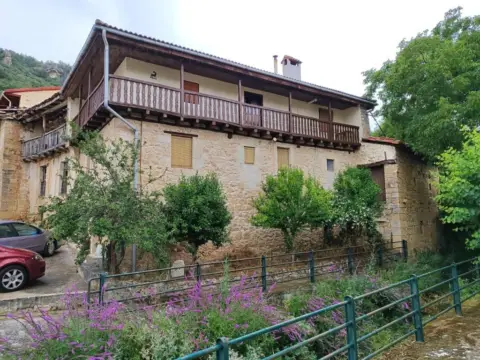 Casa en Valle de Manzanedo